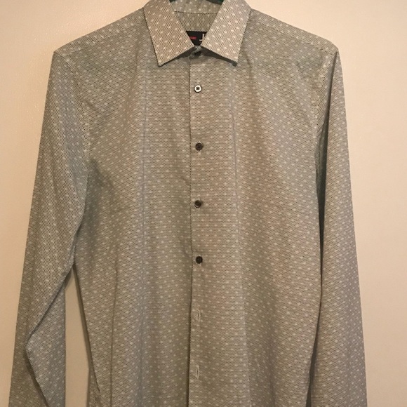 Men’s Dress Shirt - Picture 1 of 3